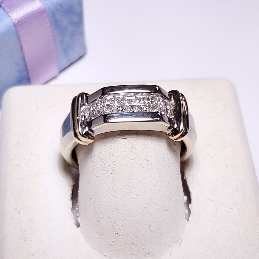Estate 1.05ctw Natural Princess Cut Diamond 14Kt 2Tone Gnts/Lds S8.75 Ring#21023